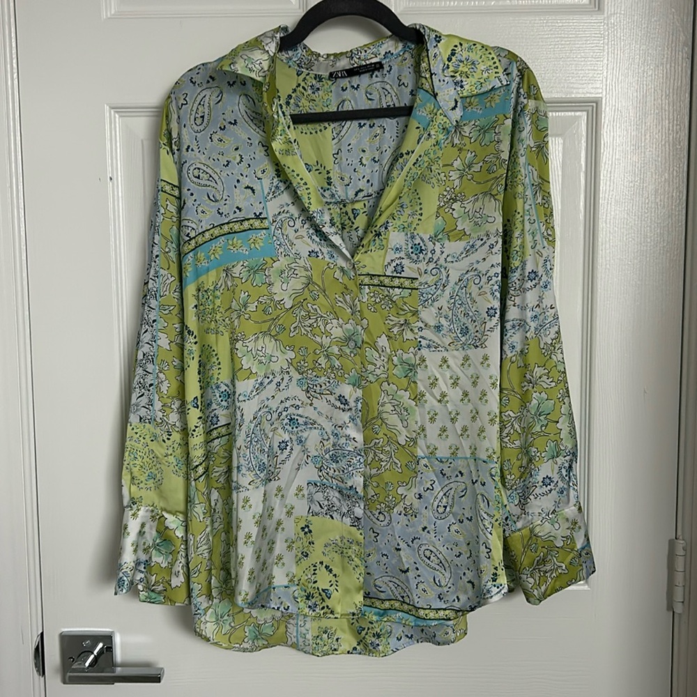 Zara top blue/green paisley